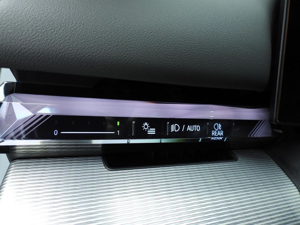 BMW i5 2025