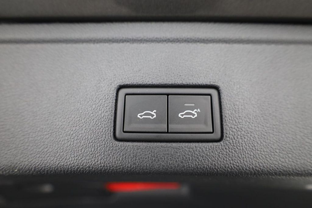 Volkswagen Touareg 2025