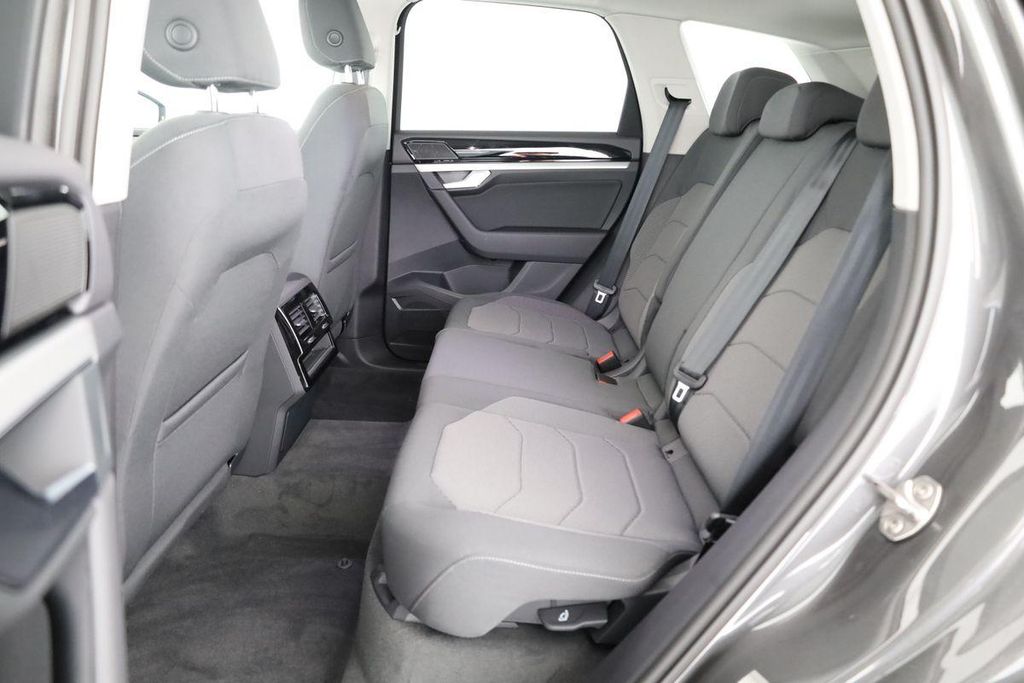 Volkswagen Touareg 2025