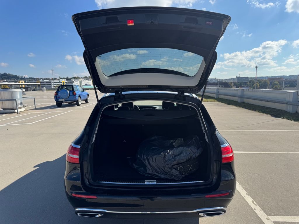 Mercedes-Benz E 220 2019