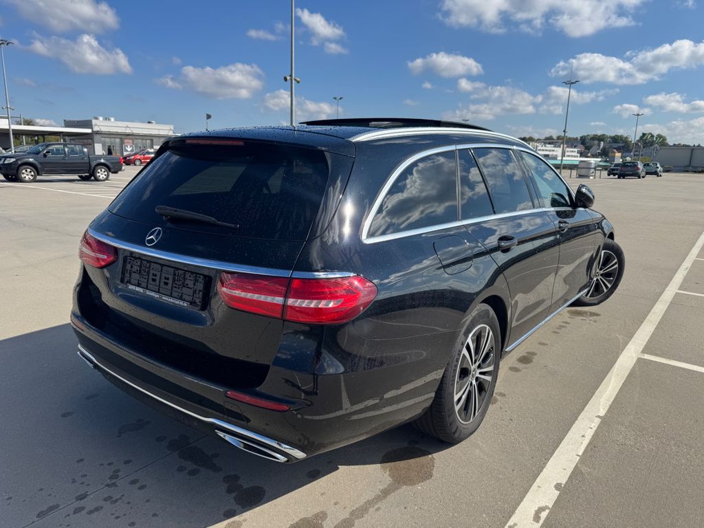 Mercedes-Benz E 220 2019