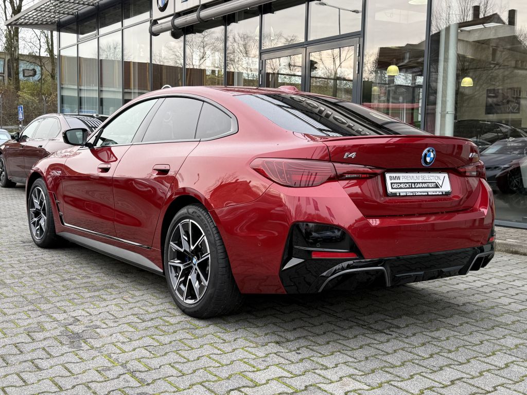 BMW i4 2024