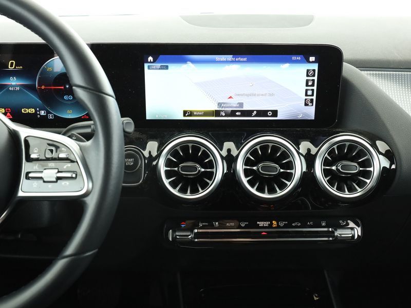 Mercedes-Benz EQA 2023