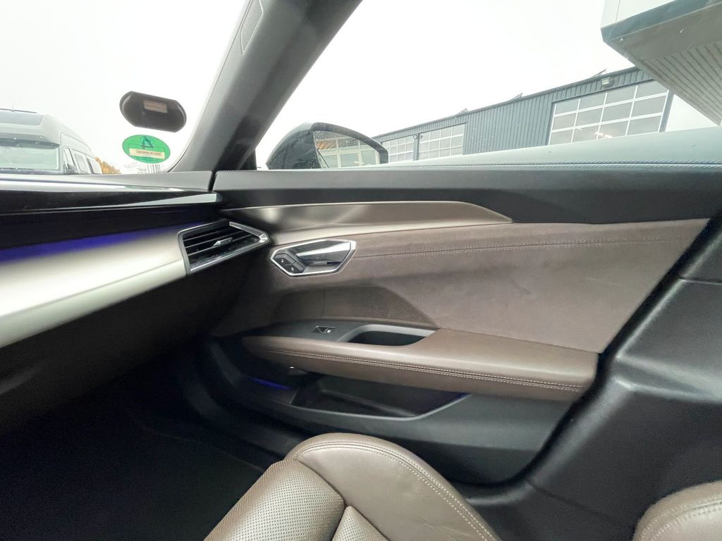 Audi e-tron 2021