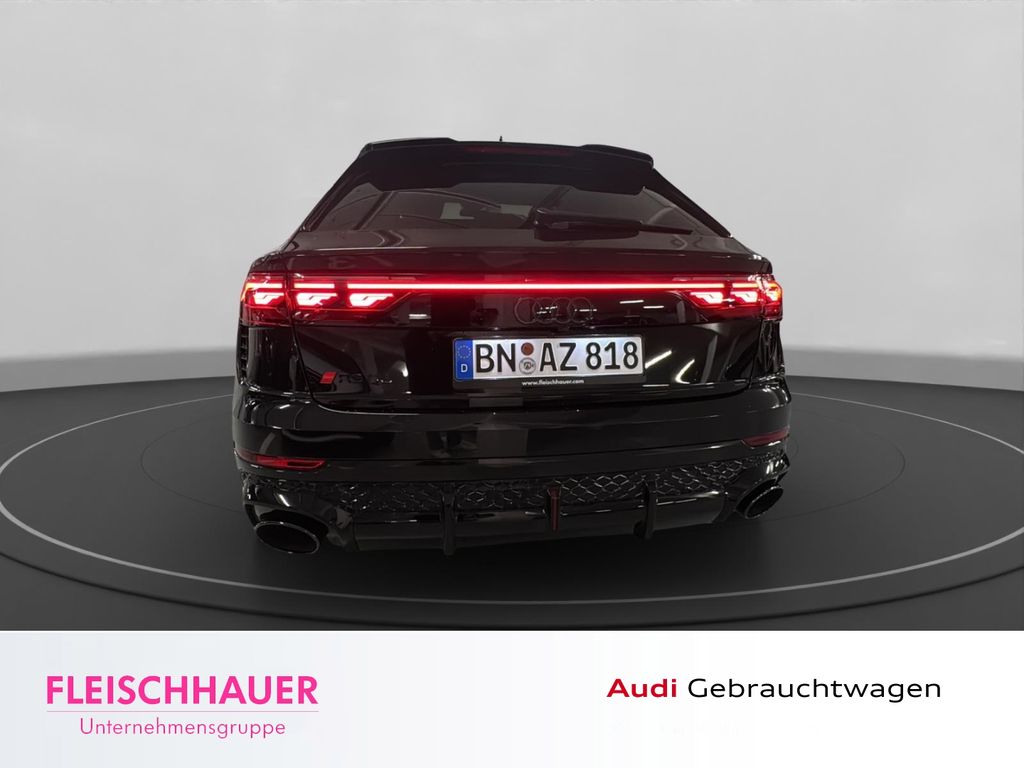 Audi RSQ8 2025