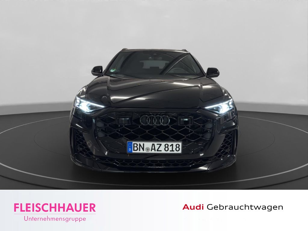Audi RSQ8 2025