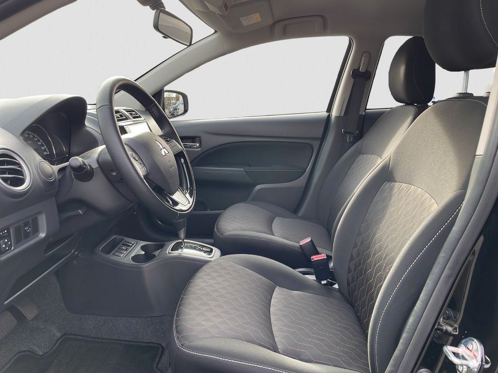 Mitsubishi Space Star 2024