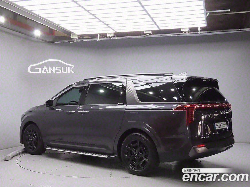 Kia Canival 2024