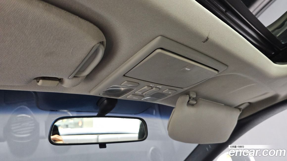 Hyundai Tuscani 2008