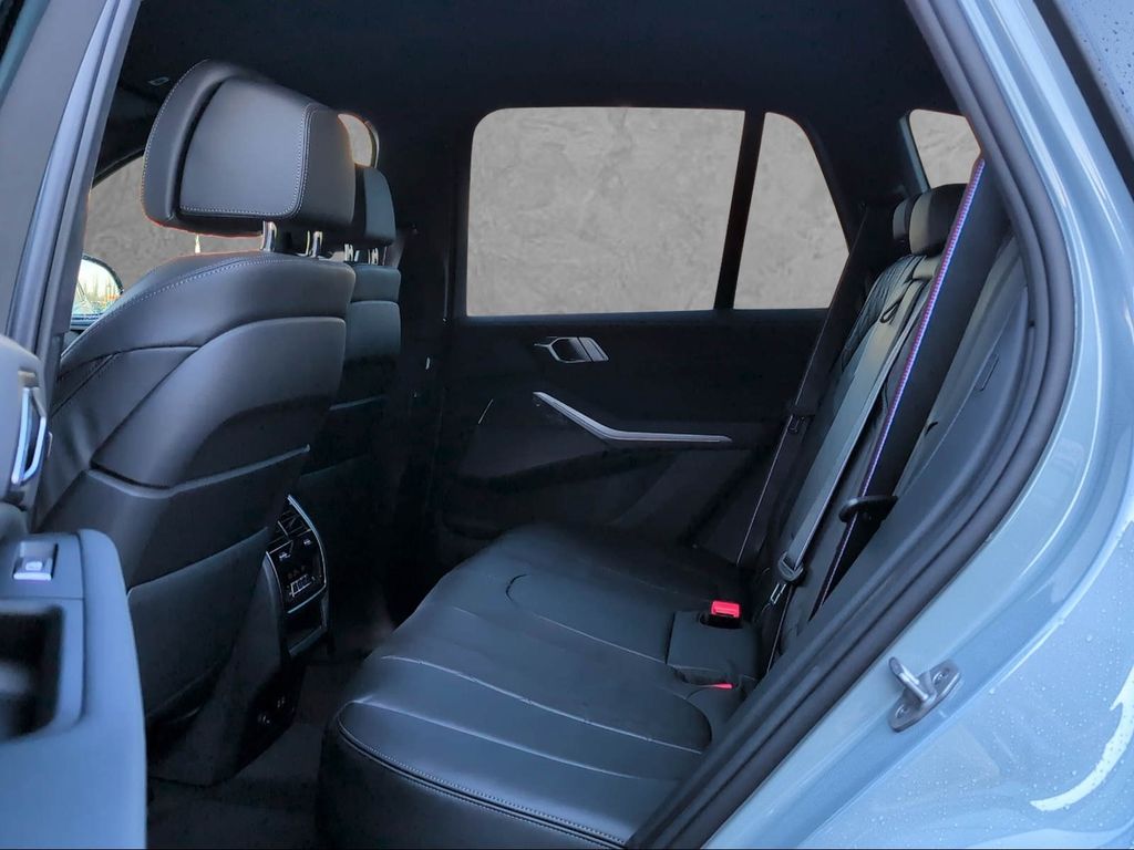 BMW X5 2025
