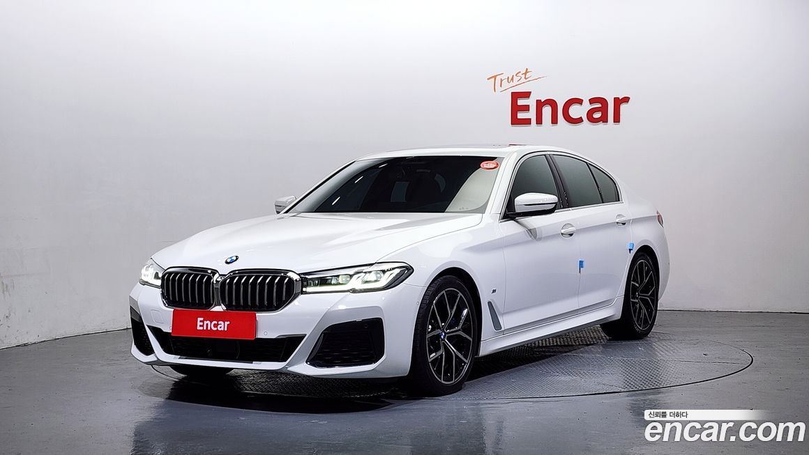 BMW 5-Series 2022