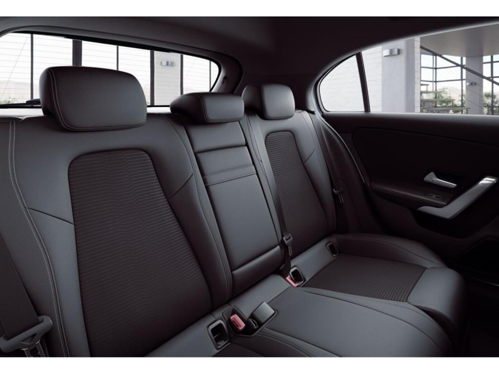 Mercedes-Benz A 250 2022