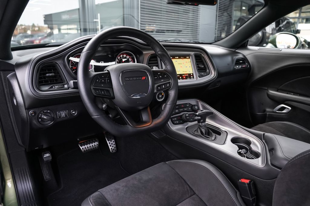 Dodge Challenger 2024