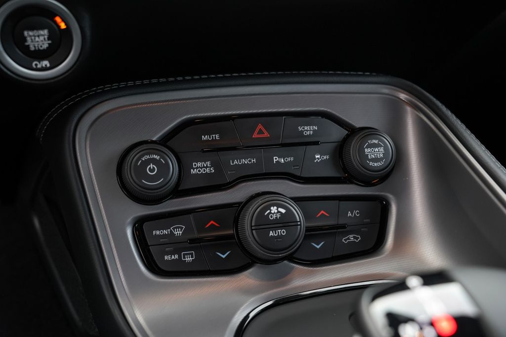 Dodge Challenger 2024