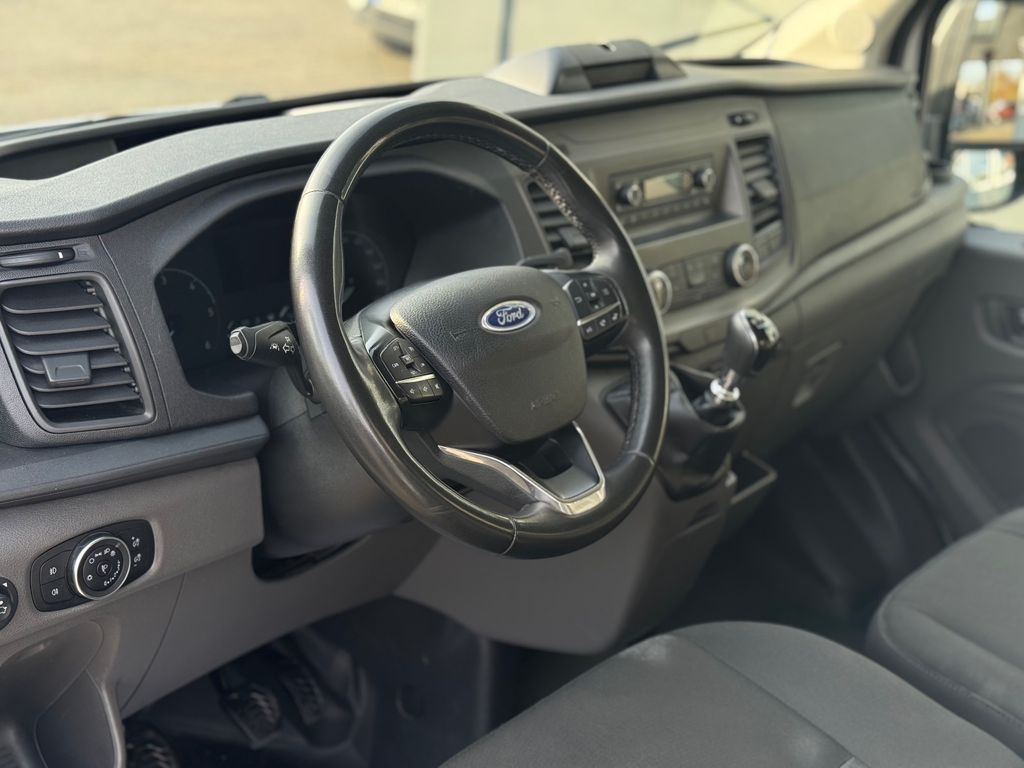 Ford Transit 2023