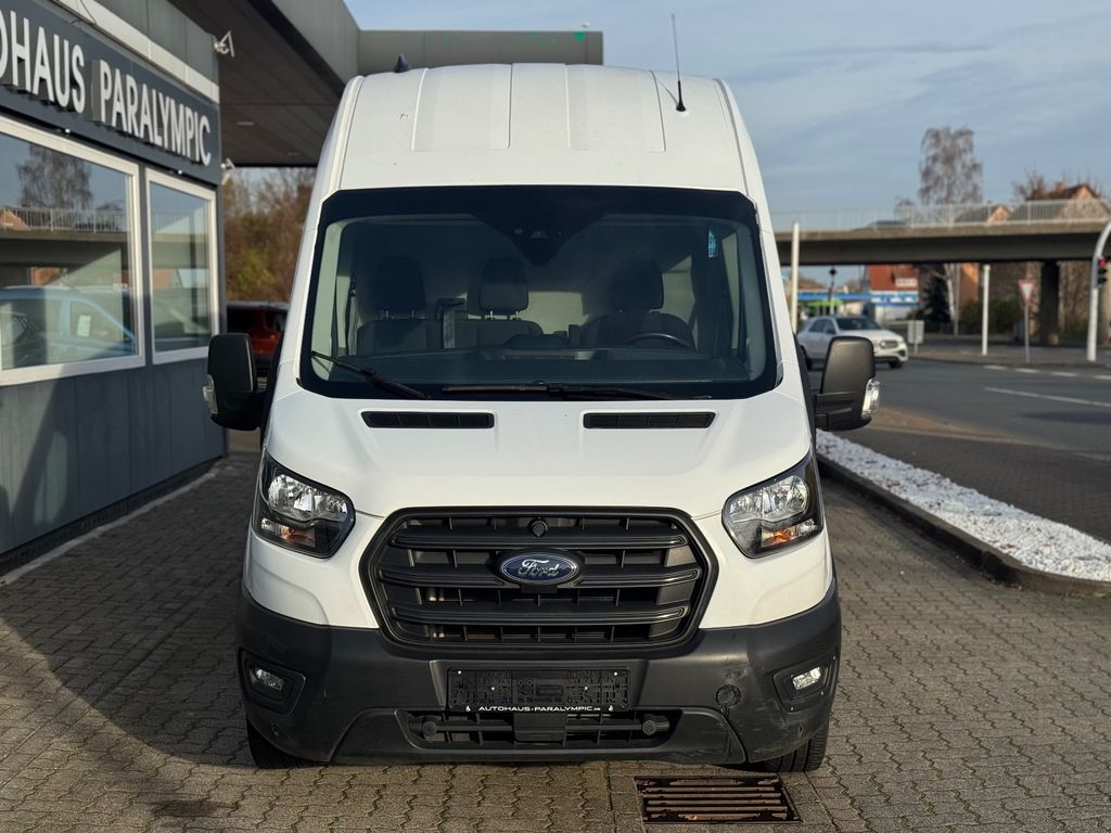 Ford Transit 2023