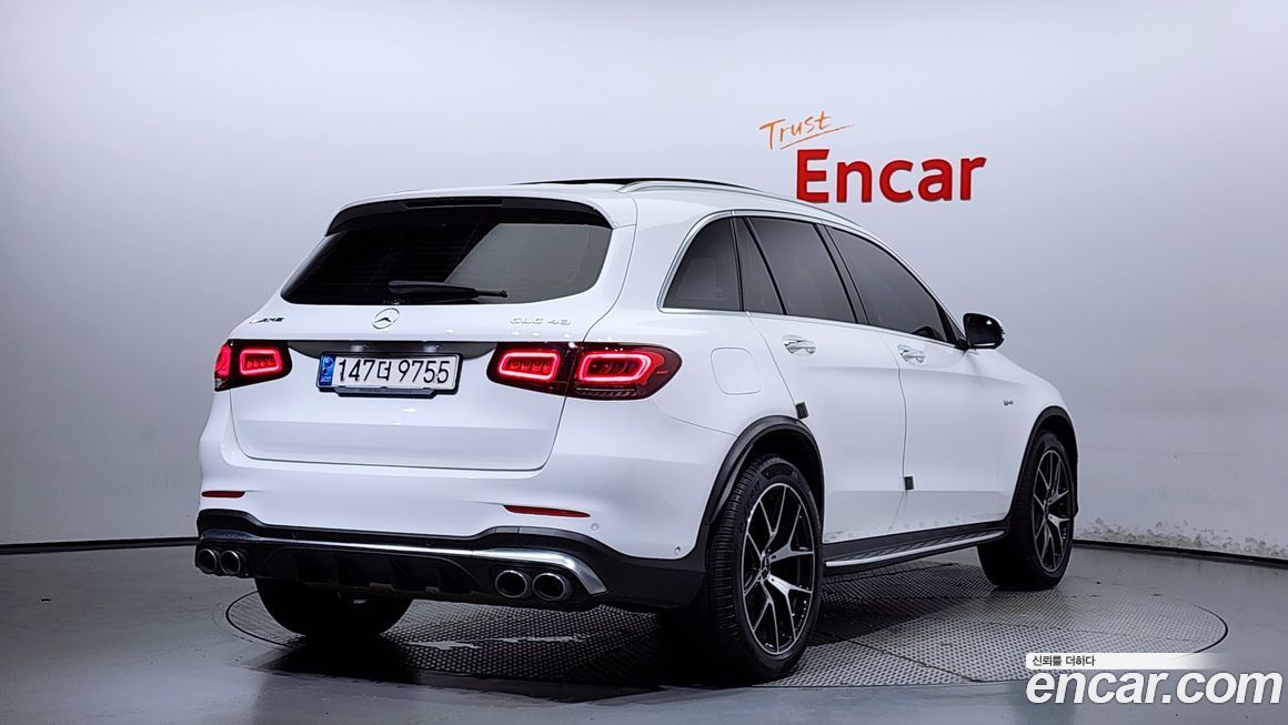 Mercedes-Benz GLC-Class 2021