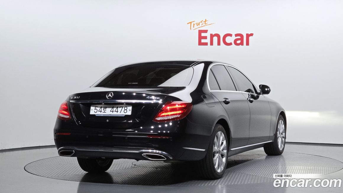 Mercedes-Benz E-Class 2019