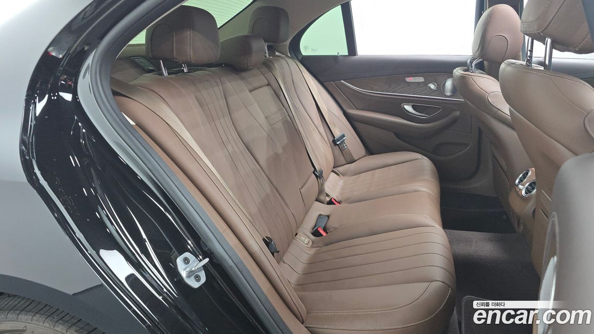 Mercedes-Benz E-Class 2019