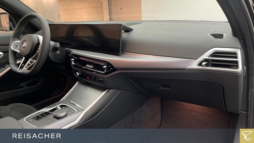 BMW 320 2025
