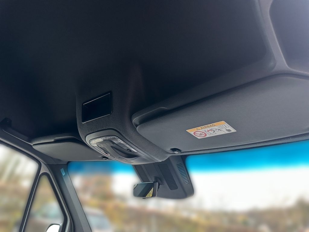 Mercedes-Benz Sprinter 2024