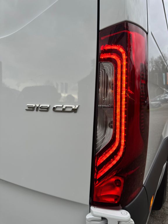 Mercedes-Benz Sprinter 2024