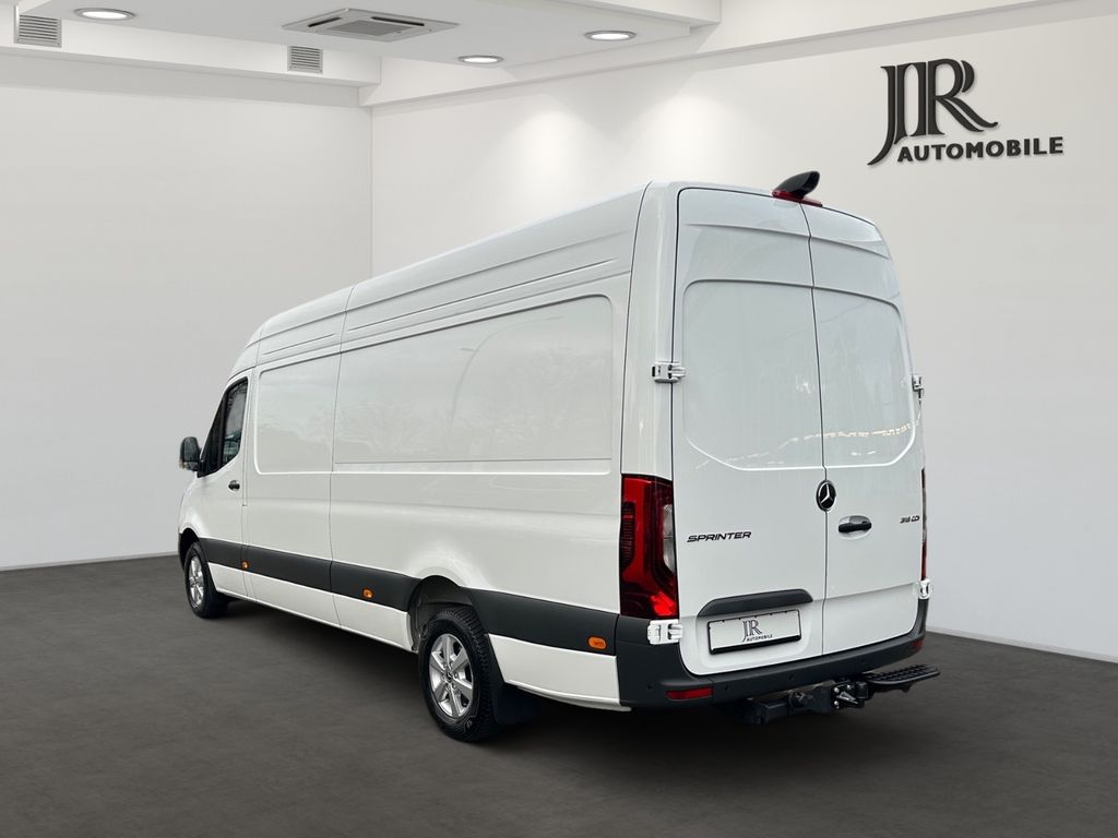 Mercedes-Benz Sprinter 2024