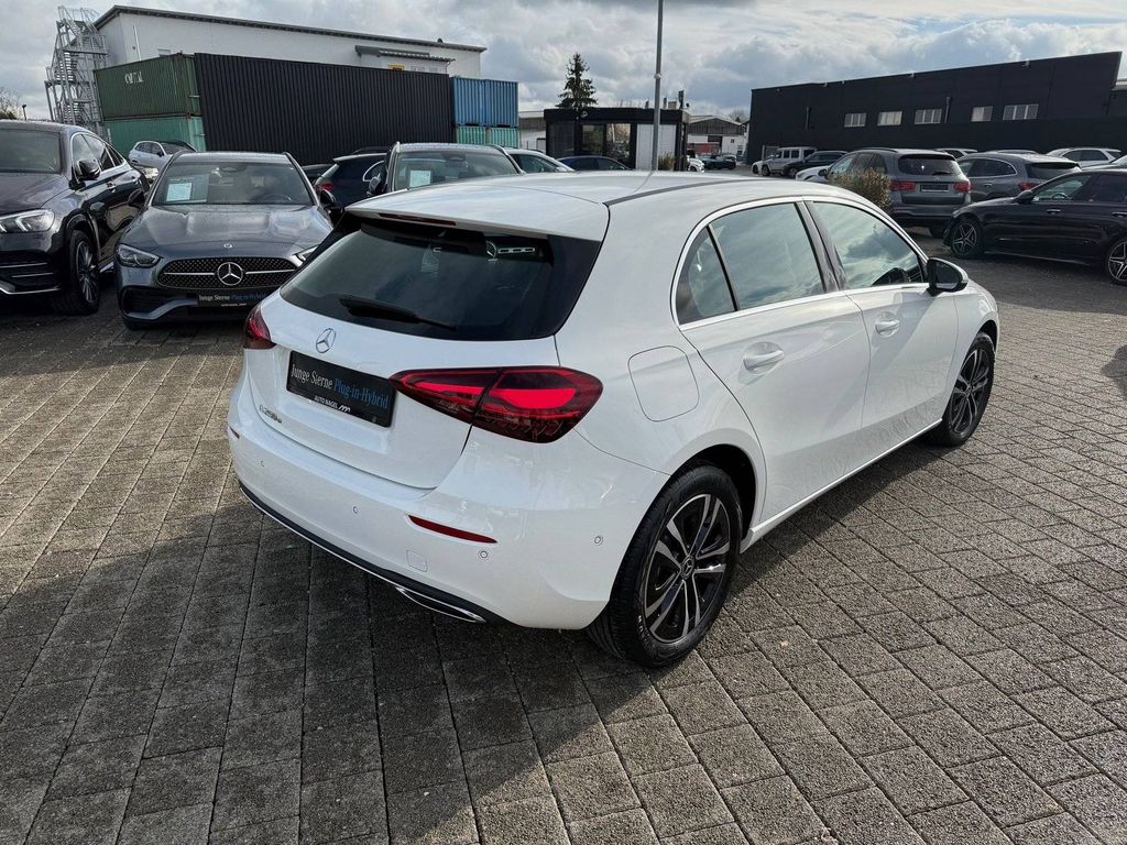 Mercedes-Benz A 250 2024