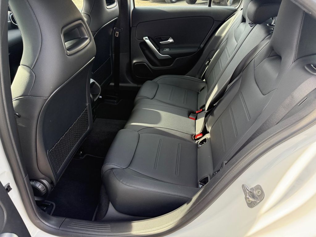 Mercedes-Benz A 250 2024