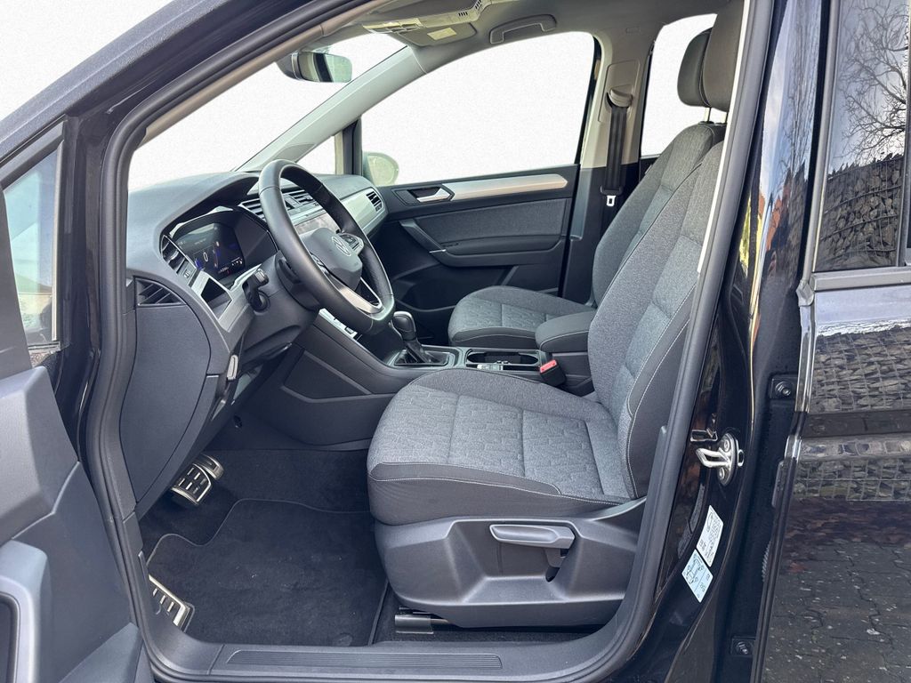 Volkswagen Touran 2024