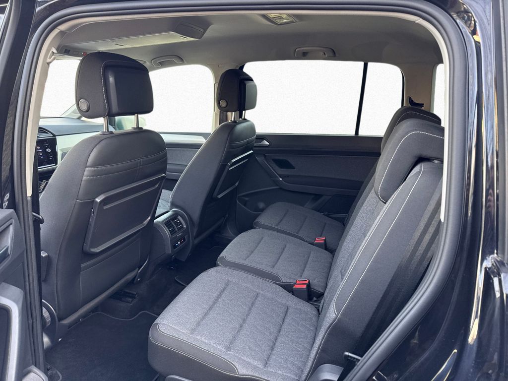 Volkswagen Touran 2024