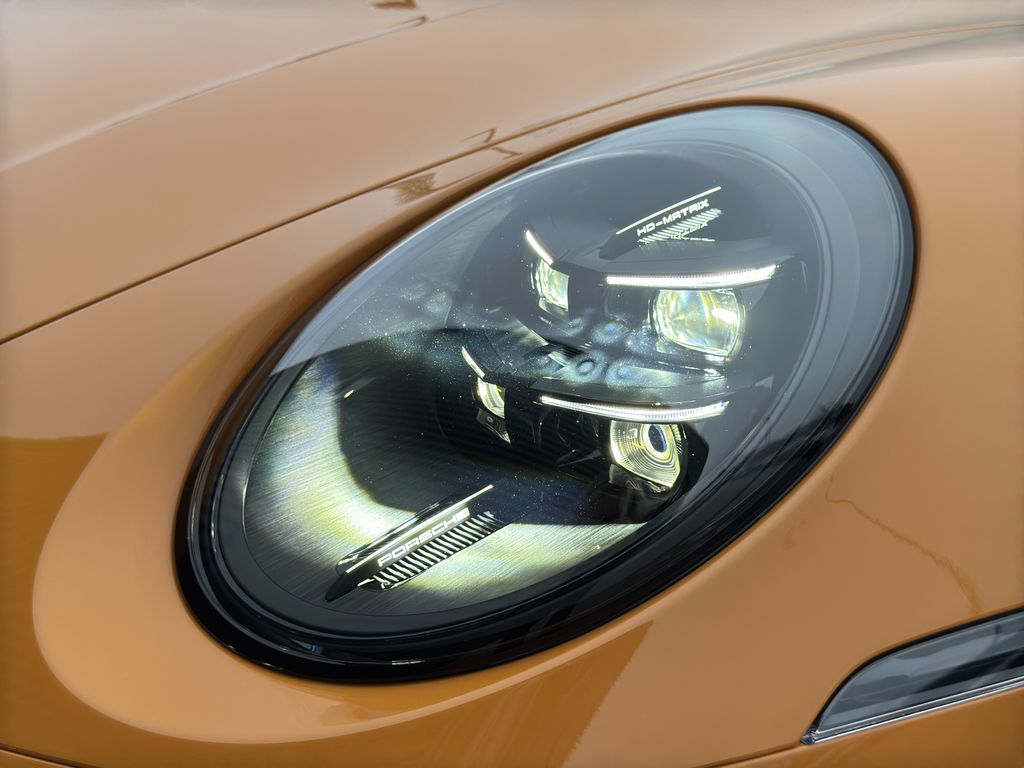 Porsche 992