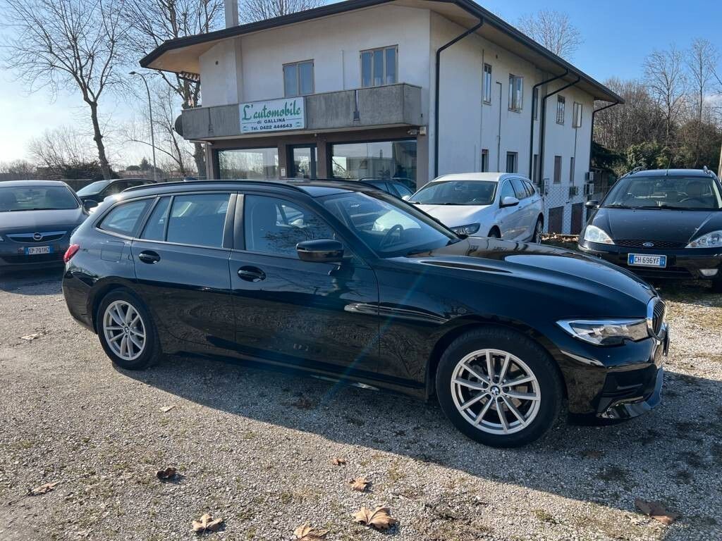 BMW 320 2025