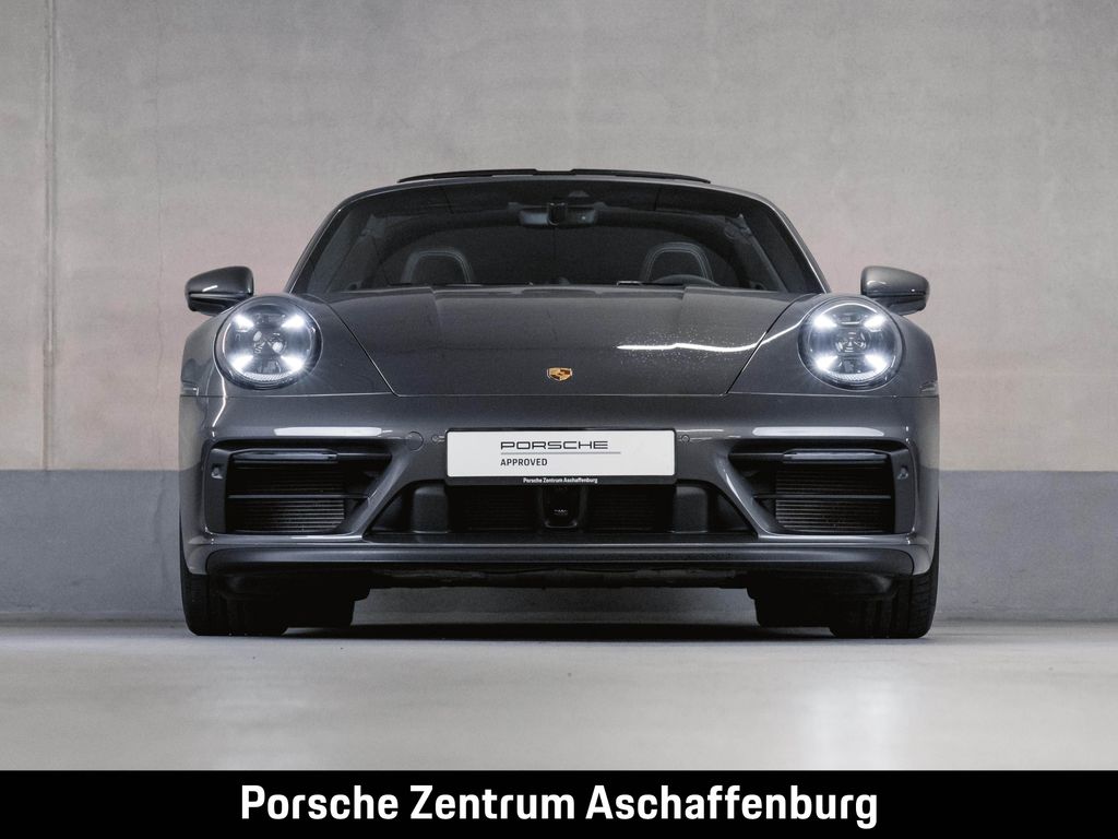 Porsche 992 2024
