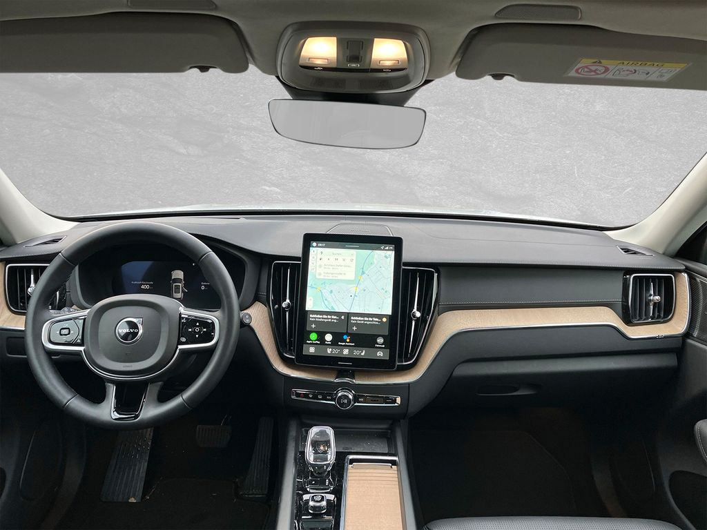 Volvo XC60 2025