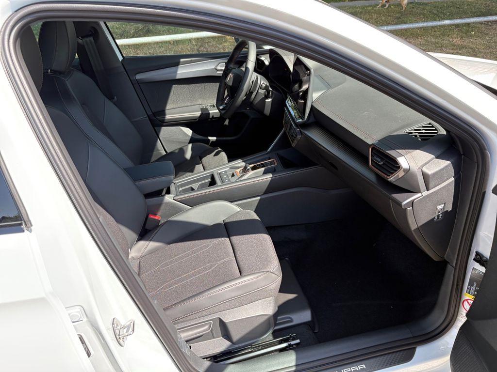 Cupra Leon 2025