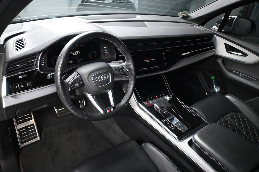 Audi SQ7 2022