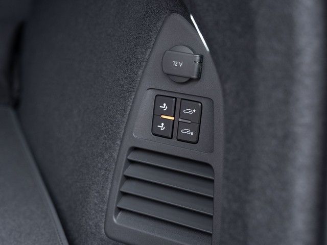 Volkswagen Touareg 2025