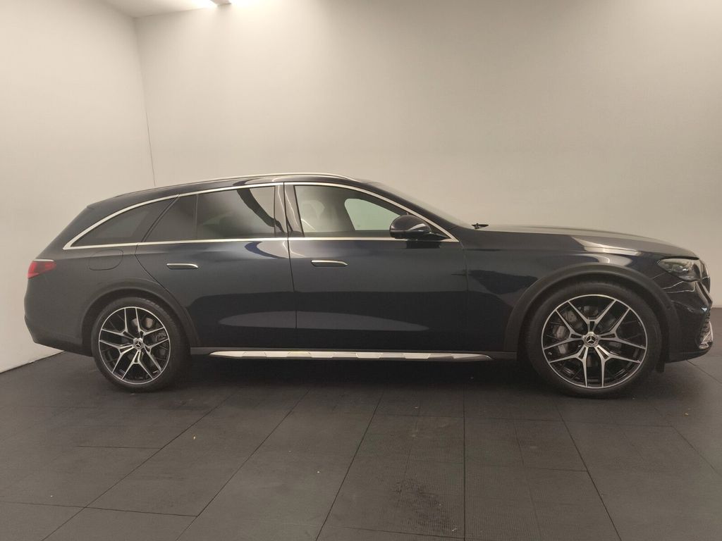 Mercedes-Benz E 300 2024