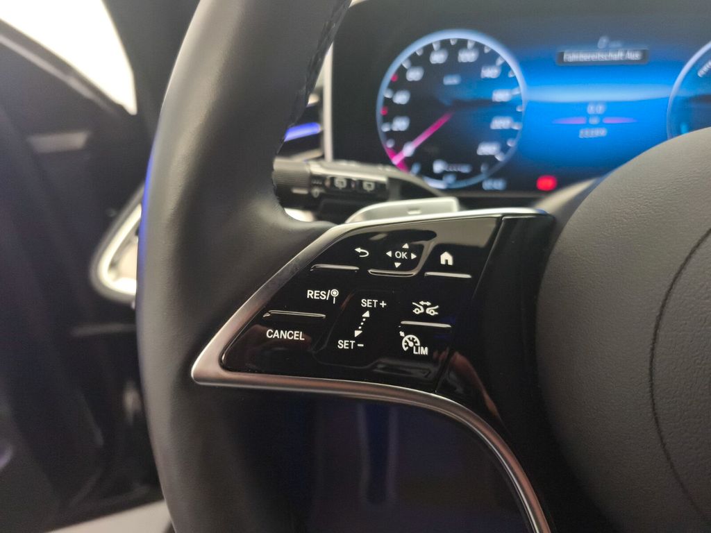 Mercedes-Benz E 300 2024