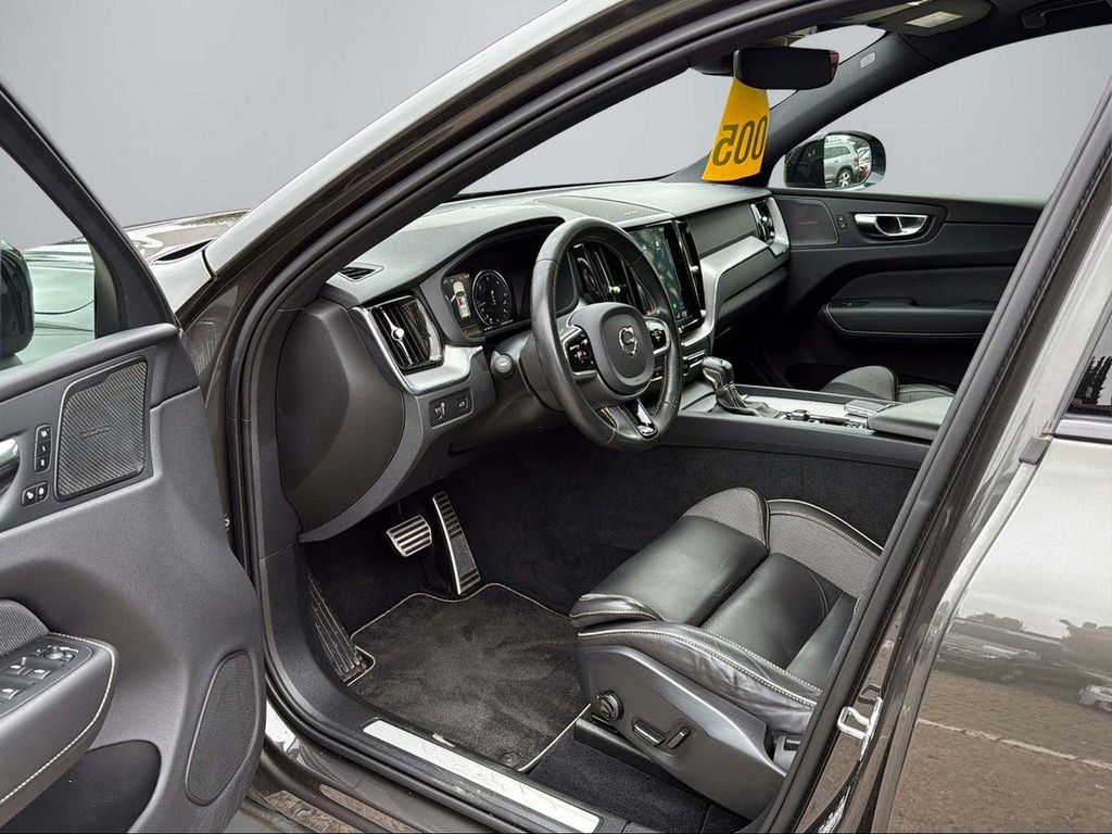 Volvo XC60 2020