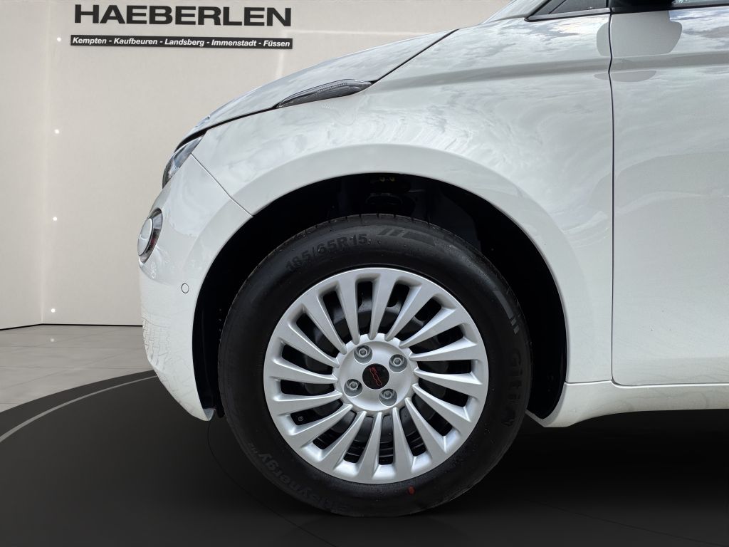 Fiat 500e 2025