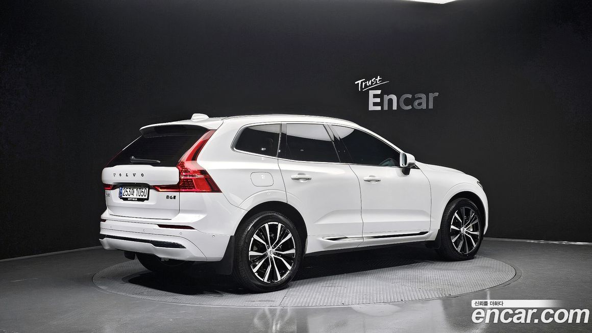 Volvo XC60 2024