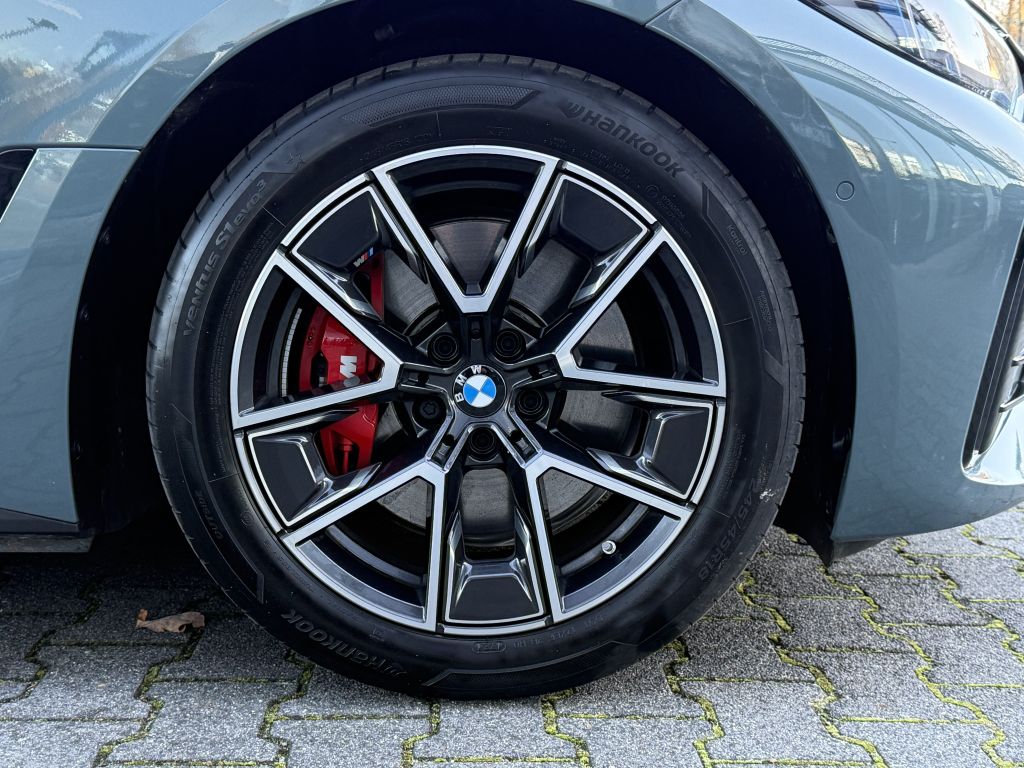 BMW i4 2025