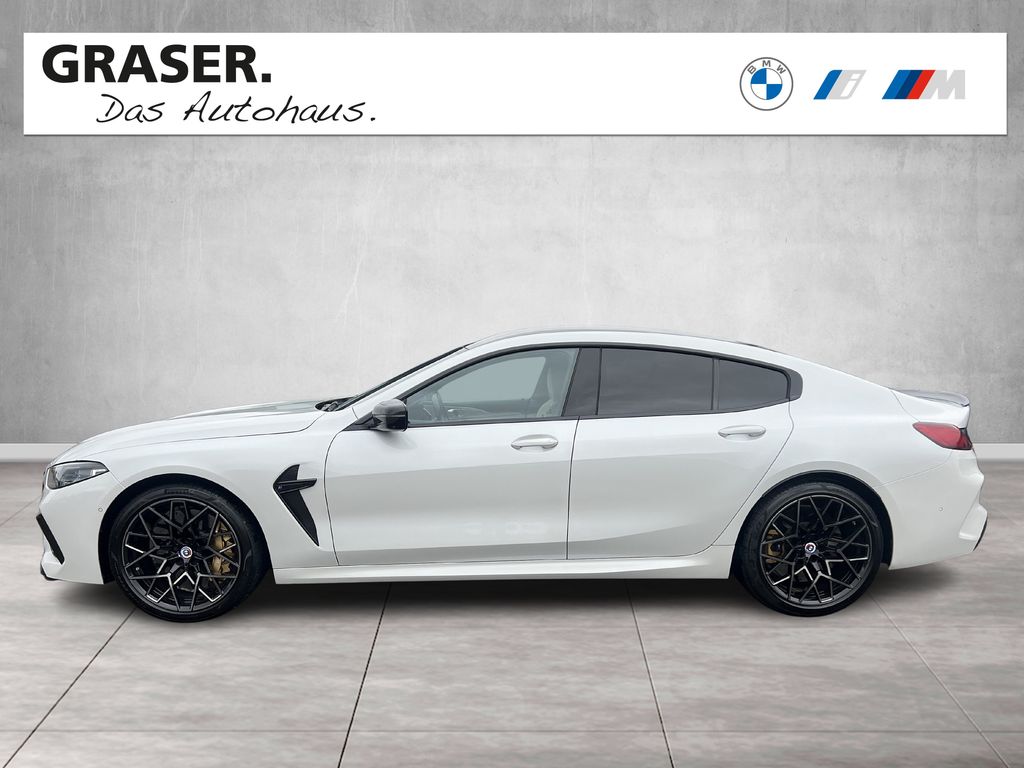 BMW M8 2022