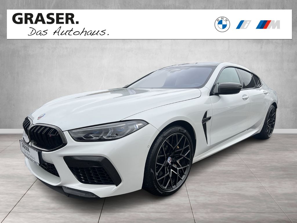 BMW M8 2022