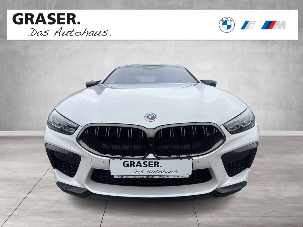 BMW M8 2022