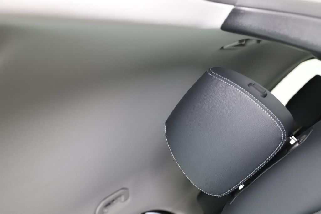 Mercedes-Benz A 200 2024