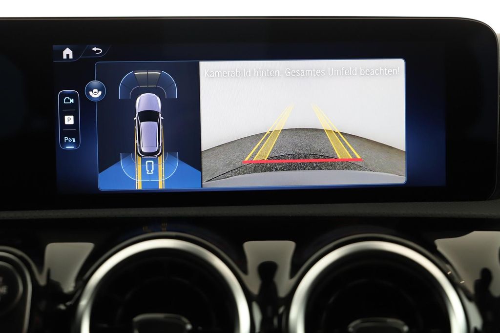 Mercedes-Benz A 200 2024