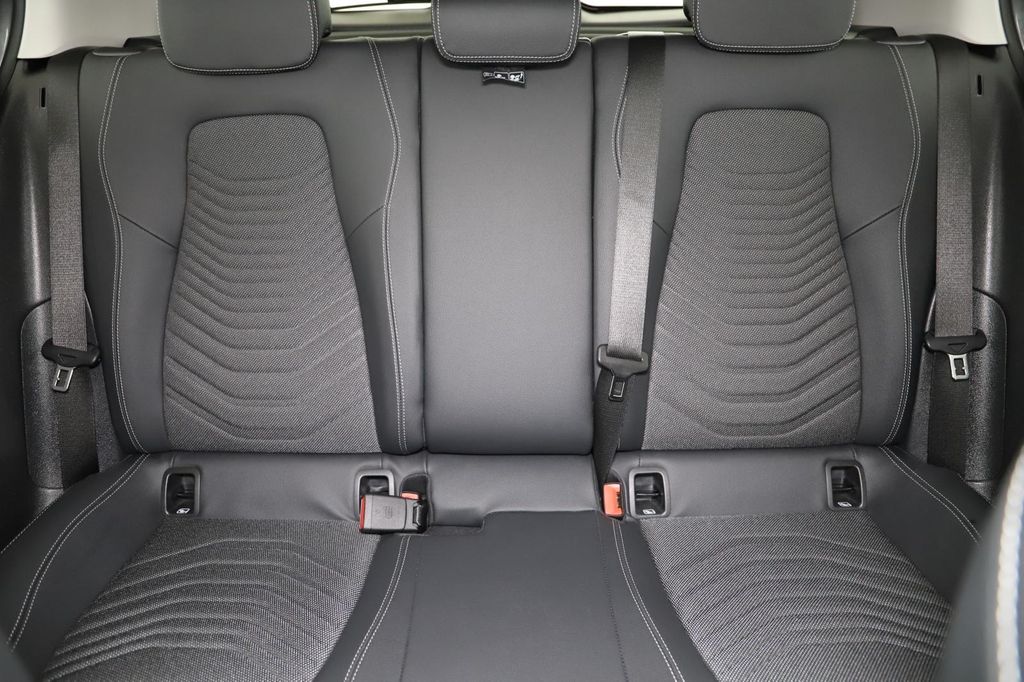 Mercedes-Benz A 200 2024